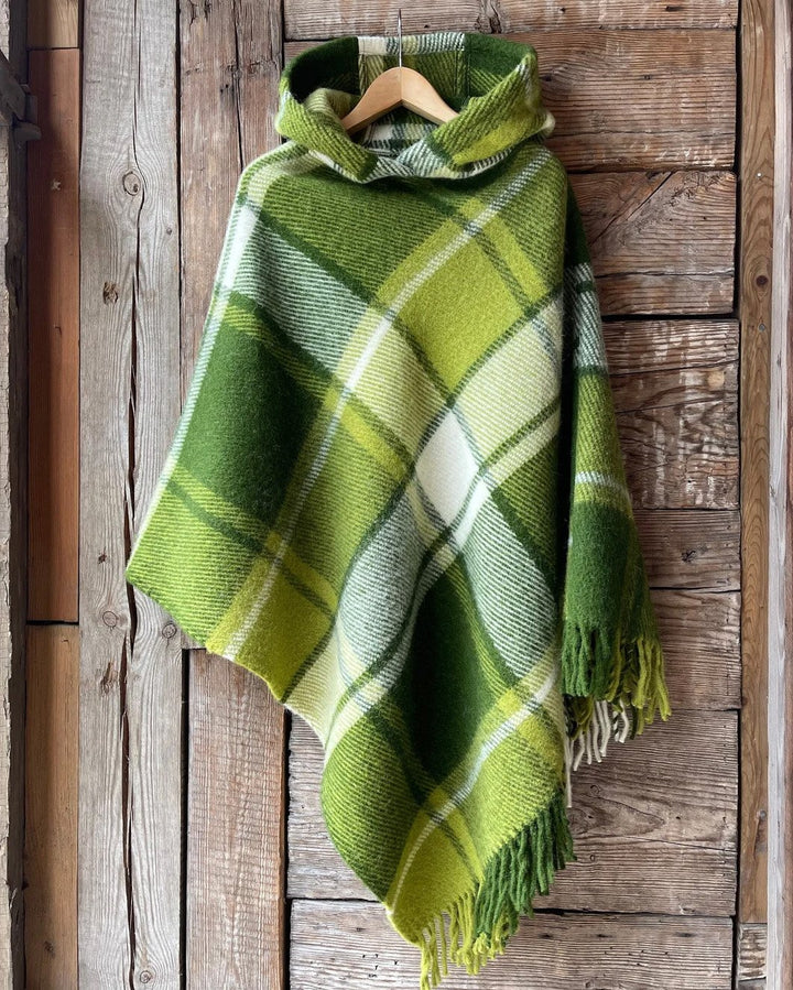 Grass Green Plaid Knit Tassels Hooded Warm Shawl Cape