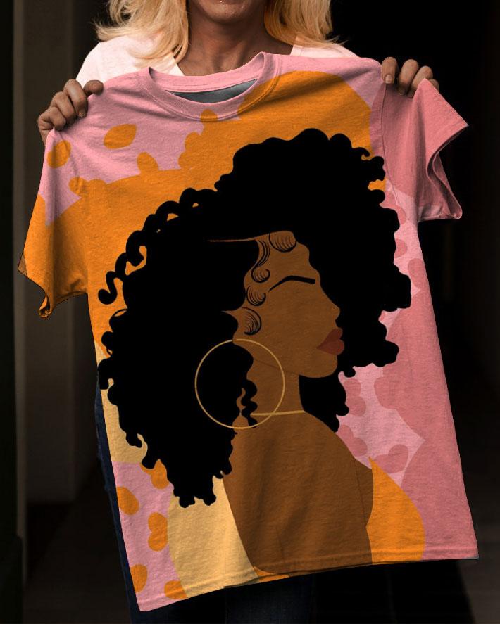 Girl with Gold Earrings and Afro Hair Short Sleeve Tshirt