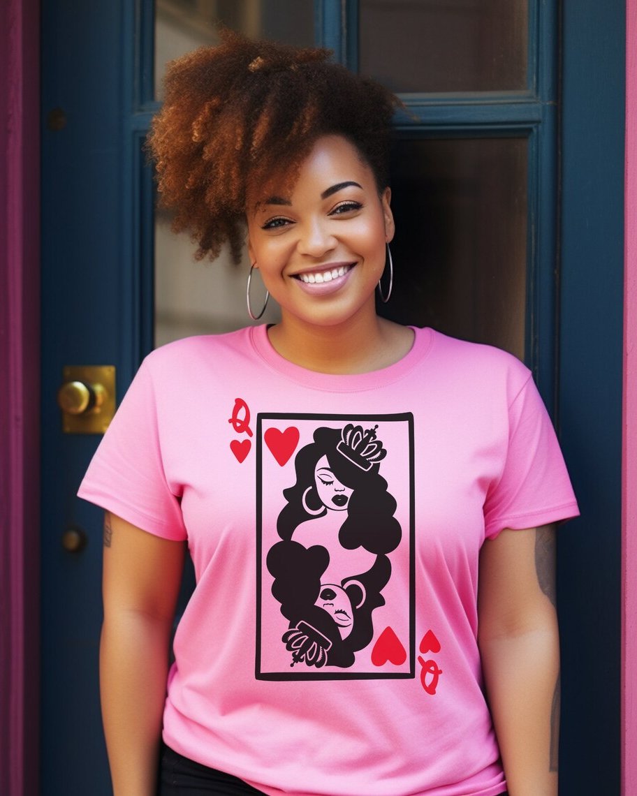 Queen Of Hearts Short Sleeve T-shirt